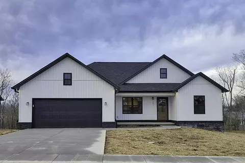 441 Pinehurst Way, Harrodsburg, KY 40330