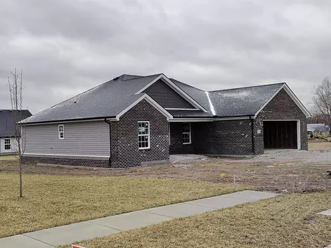 305 Mohegan Trail Trl, Richmond, KY 40475