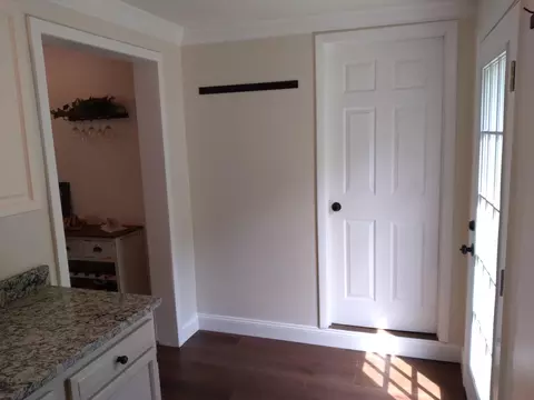 Entry Way - 1037 High Rock Rd, Stanton, KY 40380 photo 7 of 8