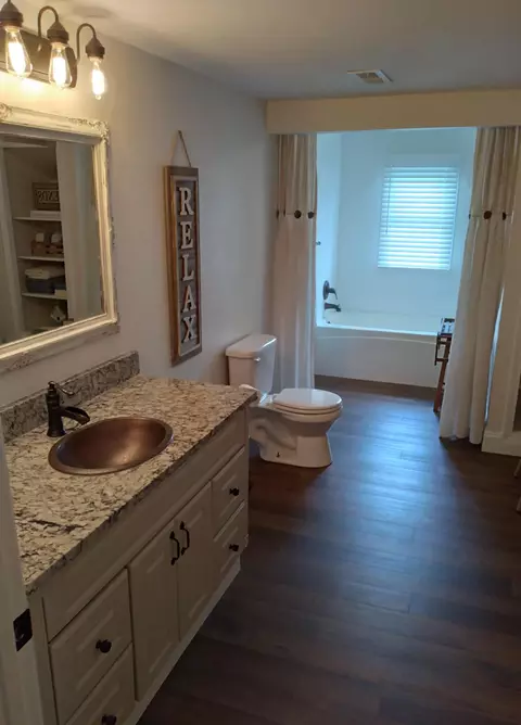 Bath - 1037 High Rock Rd, Stanton, KY 40380 photo 7 of 8