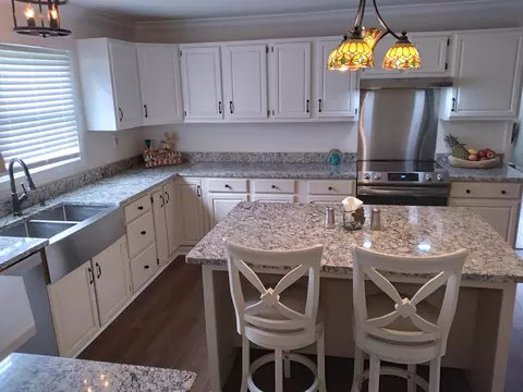 Kitchen - 1037 High Rock Rd, Stanton, KY 40380 photo 2 of 4