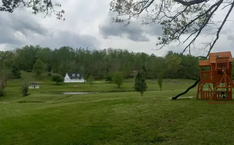 Exterior - 1037 High Rock Rd, Stanton, KY 40380 photo 4 of 25
