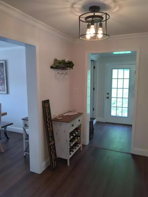 Entry Way - 1037 High Rock Rd, Stanton, KY 40380 photo 6 of 8