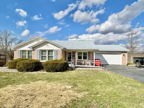 322 Peachtree Dr, Berea, KY 40403