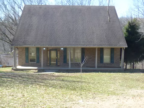 4320 Scotts Ferry Rd, Versailles, KY 40383