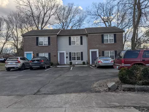 238 E Green St, Versailles, KY 40383
