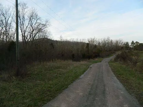 86 N Fork Dr, Burnside, KY 41519 photo 8