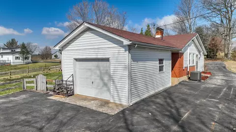 Other - 391 Hickory Ln, Berea, KY 40403 photo 8 of 8