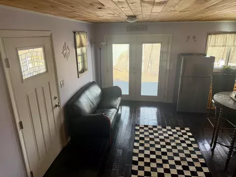 Entry Way - 157 Eldridge Ln, Nancy, KY 42544 photo 2 of 2