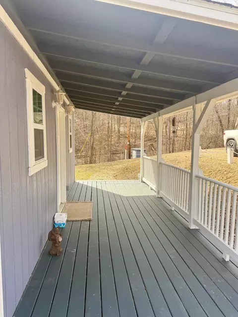 Exterior - 157 Eldridge Ln, Nancy, KY 42544 photo 7 of 13