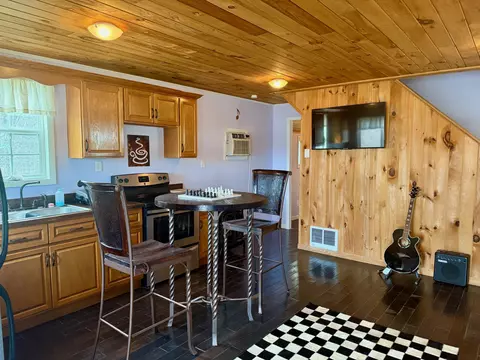 Kitchen - 157 Eldridge Ln, Nancy, KY 42544 photo 2 of 5