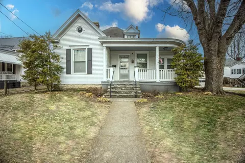 1525 High St, Paris, KY 40361