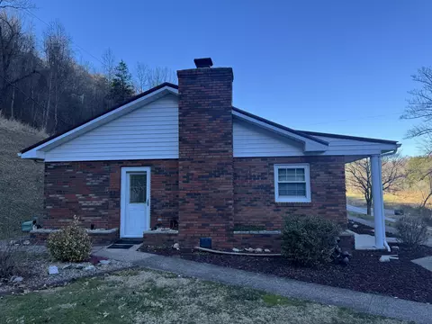 7811 Ky 30, Jackson, KY 41339 photo 3
