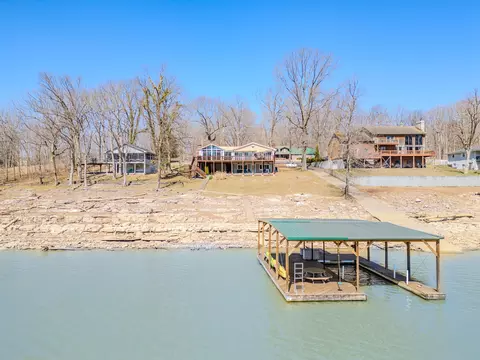 1684 Paradise Camp Rd, Harrodsburg, KY 40330