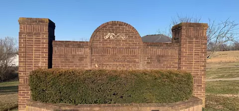 100 St Anthony Dr, Danville, KY 40422