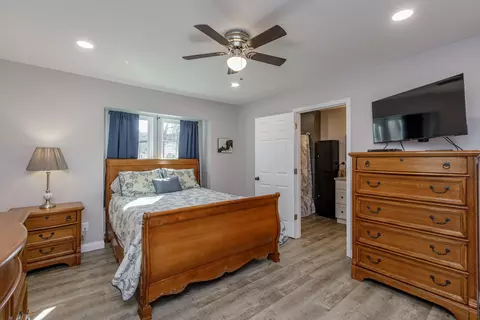Bedroom - 44 Hummingbird Ln, Stanton, KY 40380 photo 4 of 5