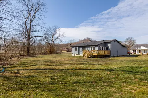 Exterior - 44 Hummingbird Ln, Stanton, KY 40380 photo 4 of 6