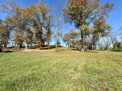 175 Lorraine Ct, Berea, KY 40403 photo 4