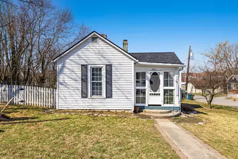 200 S Walnut St, Wilmore, KY 40390