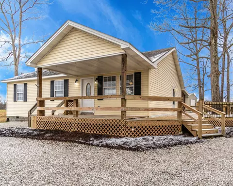 34 Brewer Ln, Brodhead, KY 40409