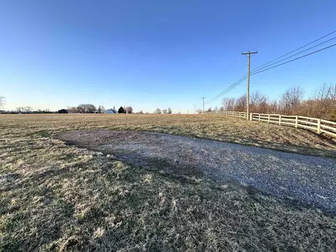 2 Camp Dick Rd, Lancaster, KY 40444 photo 4