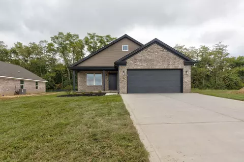 155 Elk Dr, Stamping Ground, KY 40379