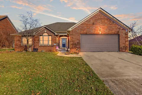 256 Savanna Dr, Richmond, KY 40475