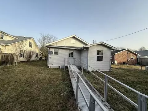 611 Caldwell St, Corbin, KY 40701 photo 2