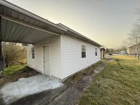 611 Caldwell St, Corbin, KY 40701 photo 3