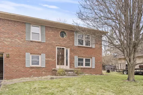 4028 Elora Ln, Lexington, KY 40515