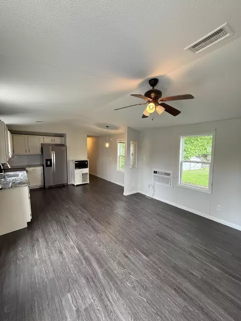 71 Pike St, Brodhead, KY 40409 photo 2