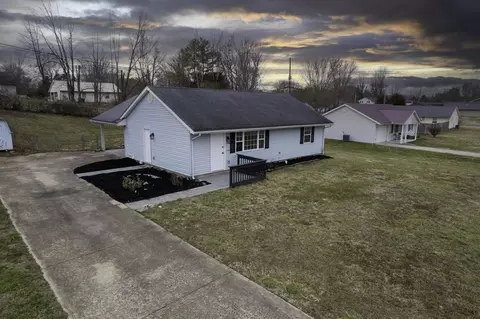 5444 Scenic Vista Dr, Somerset, KY 42501
