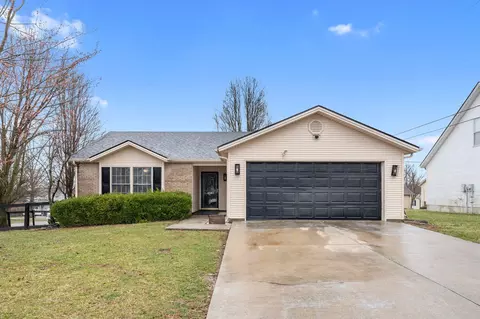 200 Bracken Ct, Winchester, KY 40391