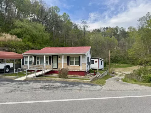 477 Quicksand Rd, Jackson, KY 41339 photo 2