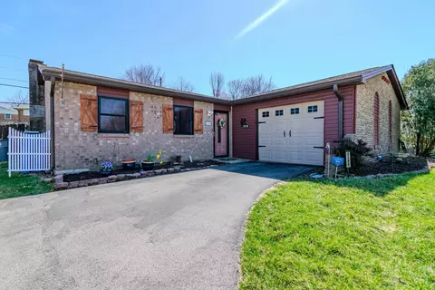 3564 Bold Bidder Dr, Lexington, KY 40517