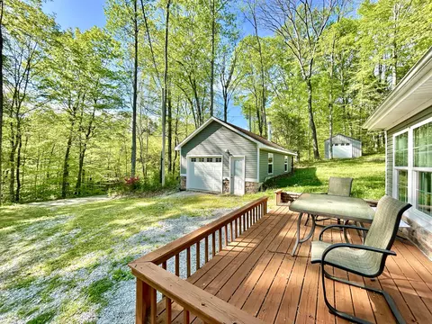 185 Woods Rd, Nancy, KY 42544 photo 4