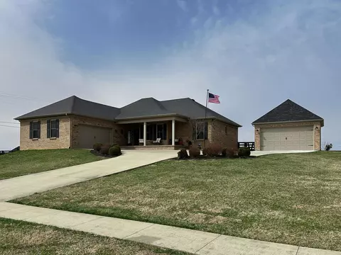 100 Hampton Hall Dr, Berea, KY 40403 photo 5