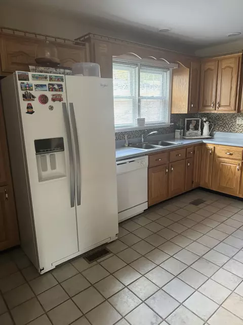 Kitchen - 84 Scenic Dr, Baxter, KY 40806 photo 1 of 2