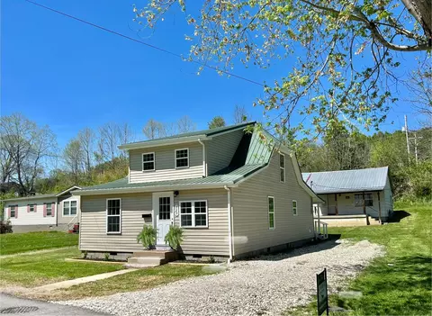 629 Glenn Ave, West Liberty, KY 41472