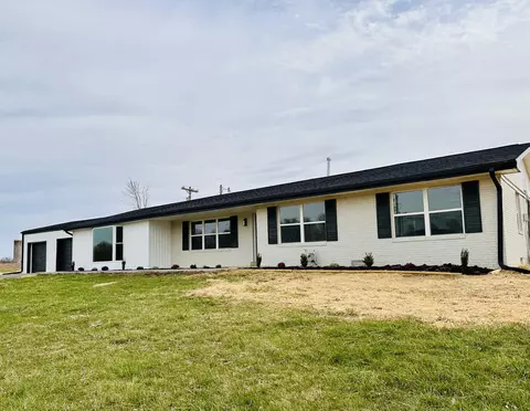 1150 Hammond Rd, Lawrenceburg, KY 40342