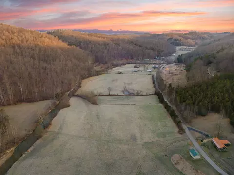 A & C Wildie Road, Mount Vernon, KY 40456