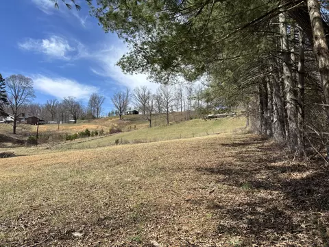 9999 Sutton St, Corbin, KY 40701 photo 6