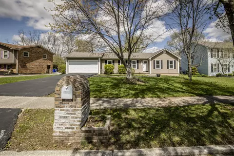 3256 Carriage Ln, Lexington, KY 40517