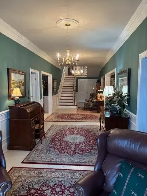 Entry Way - 102 Ferry St, Augusta, KY 41002 photo 1 of 2