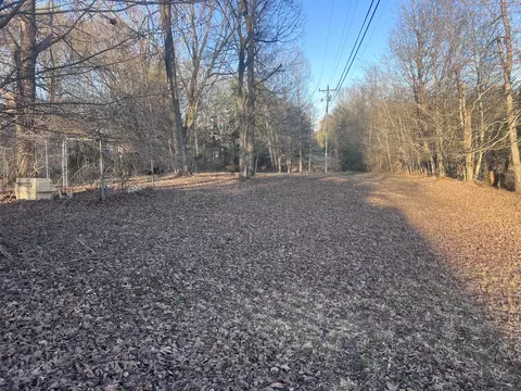 Exterior - 179 Davis Rd, Corbin, KY 40701 photo 5 of 10