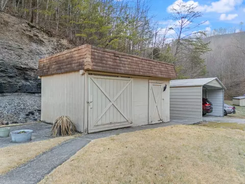 130 Benny Ln, Jackson, KY 41339 photo 40