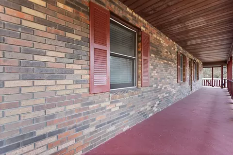 130 Benny Ln, Jackson, KY 41339 photo 3