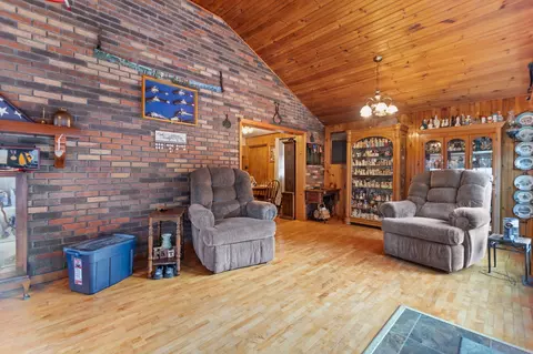 130 Benny Ln, Jackson, KY 41339 photo 9