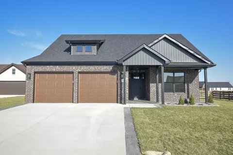 506 Chickasaw Dr, Richmond, KY 40475