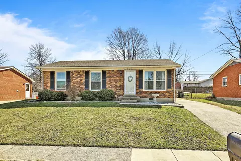 126 Pandy St, Versailles, KY 40383